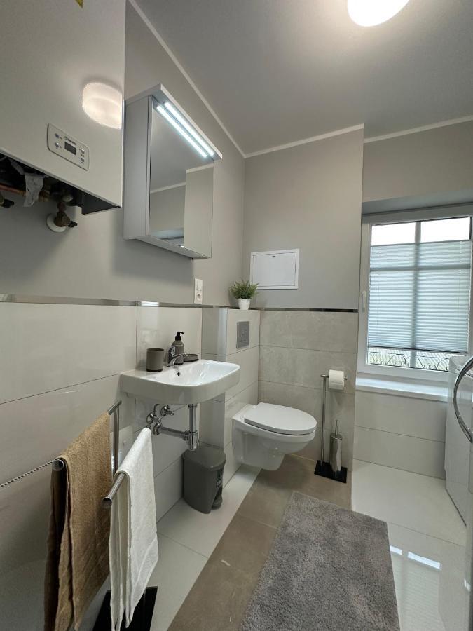 Apartament Przy Cieplickich Tezniach Jelenia Góra Exterior foto