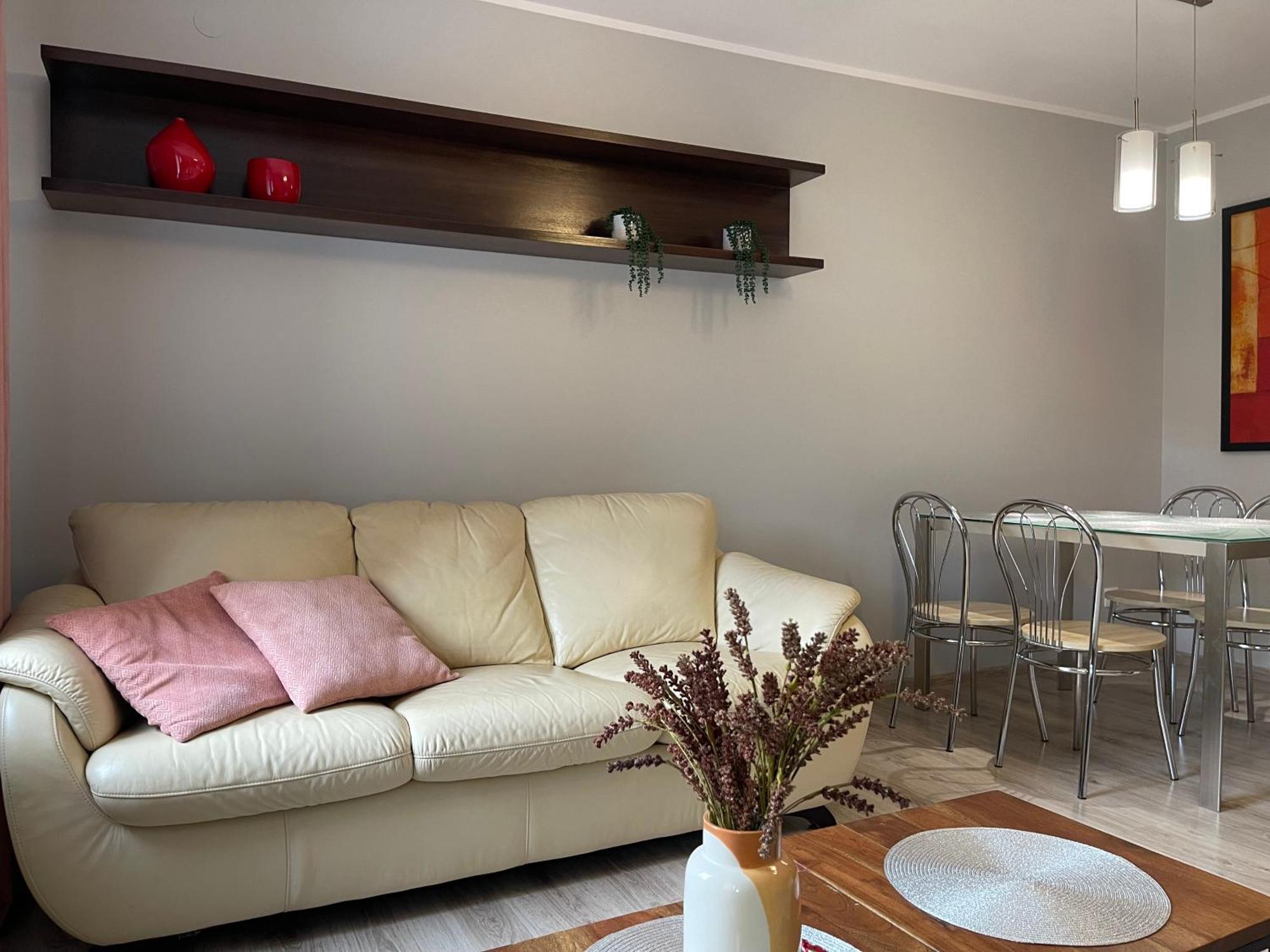 Apartament Przy Cieplickich Tezniach Jelenia Góra Exterior foto